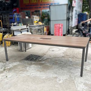 Bàn Họp 2m4 Khung Sắt Mặt Gỗ Cũ