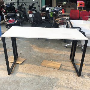 Bàn Làm Việc 1m4 Chân Sắt Hiện Đại Cũ