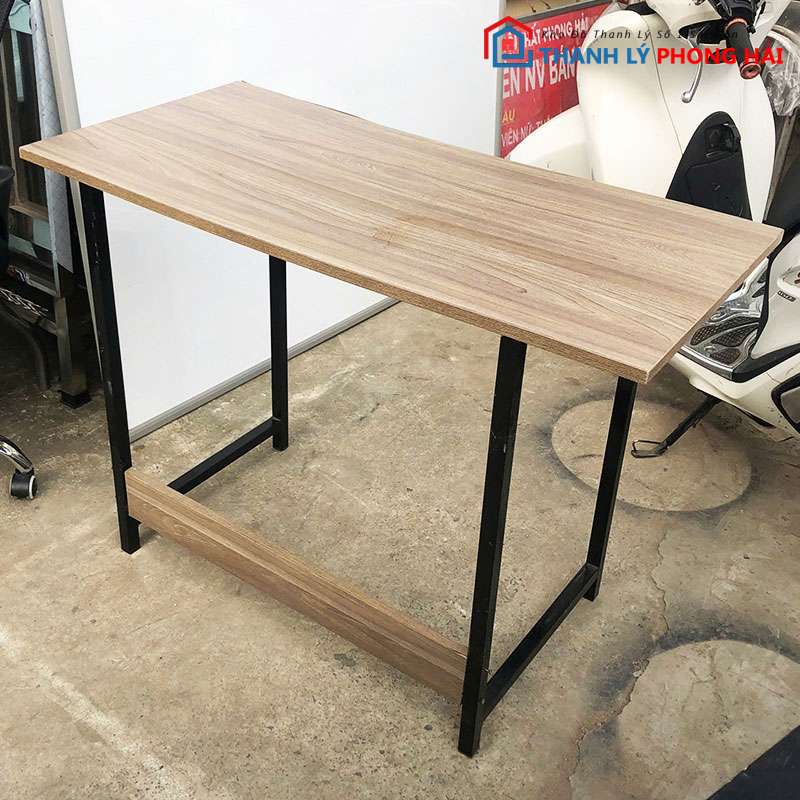 ban-lam-viec-chan-sat-1m-co-ke-gac-chan-cu-1 Bàn Làm Việc Chân Sắt 1m Có Kệ Gác Chân Cũ