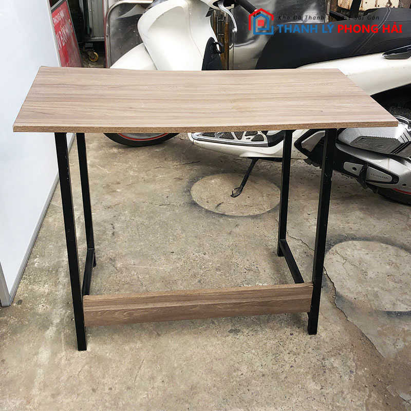 ban-lam-viec-chan-sat-1m-co-ke-gac-chan-cu-2 Bàn Làm Việc Chân Sắt 1m Có Kệ Gác Chân Cũ