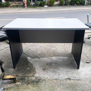 Bàn Làm Việc Có Bửng 1m2 Cũ
