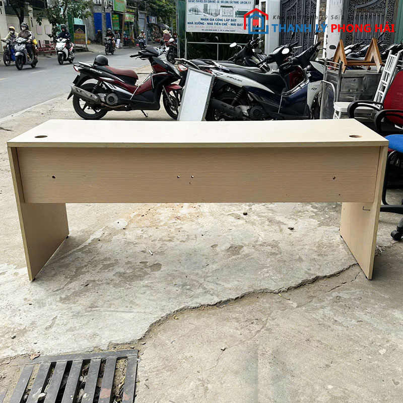 ban-lam-viec-go-cn-1m8-cu-1 Bàn Làm Việc Gỗ CN 1m8 Cũ