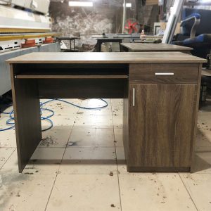 Bàn Làm Việc Màu Gỗ Tự Nhiên 1m2 Mới 99%