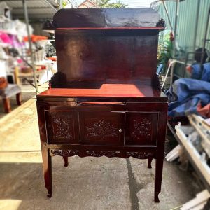 Bàn Thờ Gỗ Tự Nhiên 1m07 Kiểu Truyền Thống