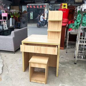 Bàn Trang Điểm 80cm Có Gương Kèm Đôn Cũ