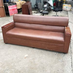 Băng Sofa 1m73 Bọc Da Màu Da Bò Cũ
