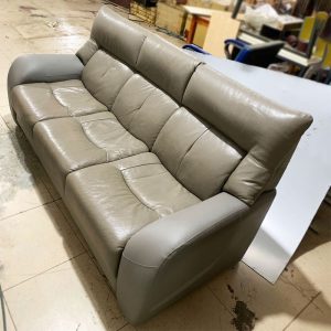 Băng Sofa Da 1m83 Simili Xám 3 Chỗ Cũ
