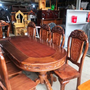 Bộ Bàn Ăn 1m95 Kèm 8 Ghế Mã Đào Thành Công Mới 99%