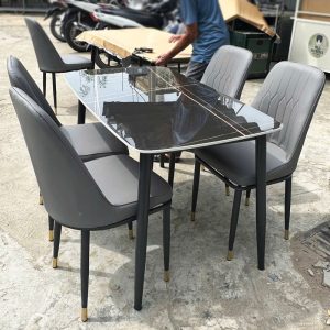 Bộ Bàn Ăn 1m2 Mặt Đá Kèm 4 Ghế Mới 99% (Nhiều Màu)