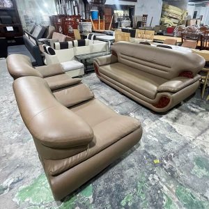 Bộ Sofa Bọc Da Kem Nâu 2m Gồm 3 Món Cũ