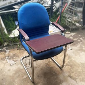 Ghế Chân Quỳ Kèm Bàn Viết Cũ