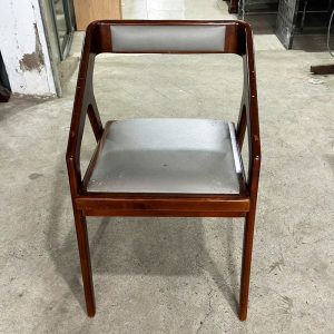 Ghế Hiroshi Cũ Bằng Gỗ Nệm Da