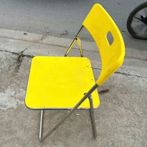Ghế Nhựa Xếp Nhiều Màu Cũ Giá Rẻ
