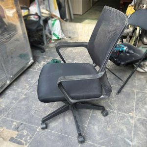 Ghế Xoay Đệm Vải Lưng Lưới Cũ