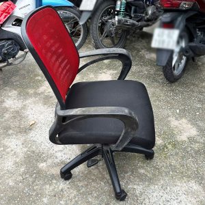 Ghế Xoay Lưng Lưới Đỏ Chân Nhựa Cũ