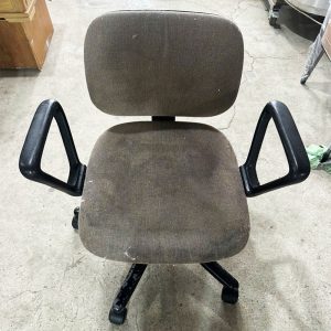 Ghế Xoay Nệm Nỉ Xám Lưng Thấp Cũ