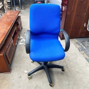 Ghế Xoay Văn Phòng Nệm Nỉ Xanh Êm Cũ