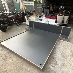 Giường Bệt Gỗ MDF 2m Rộng Rãi Cũ