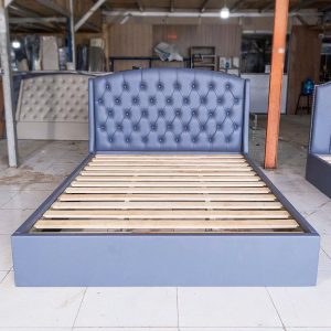 Giường Bọc Da Đính Nút Sang Trọng Mới 99% (Nhiều Màu)