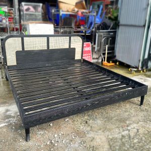 Giường Cũ 1m8 Kèm Nệm Dày 25cm