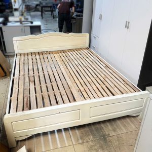 Giường Gỗ Màu Sồi 1m6 Cũ
