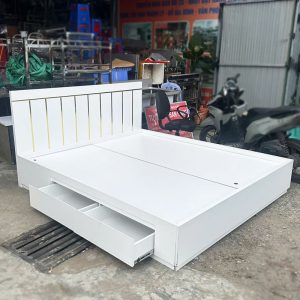 Giường Ngủ 1m8 Có Hộc Kéo Kèm Nệm Cũ