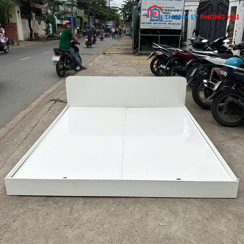 giuong-ngu-full-trang-1m8-cu-1 Giường Ngủ Full Trắng 1m8 Cũ