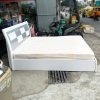 Giường Ngủ Gỗ 1m8 MDF Màu Trắng Cũ