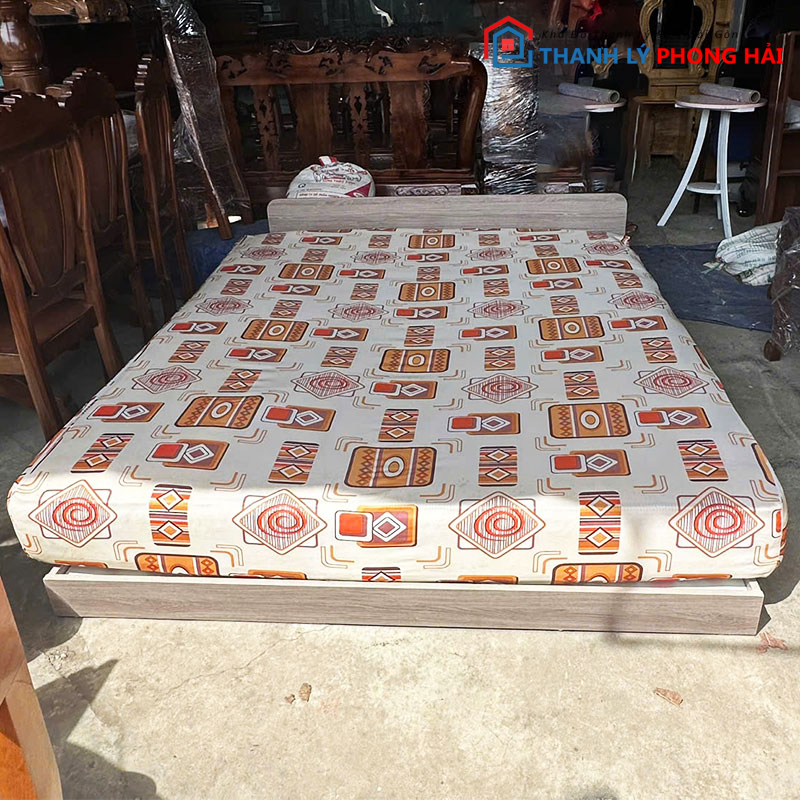 giuong-ngu-go-mdf-kem-nem-1m6-cu-3 Giường Ngủ Gỗ MDF Kèm Nệm 1m6 Cũ