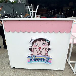 Quầy Lễ Tân Trắng Phối Hồng 1m2 Cũ