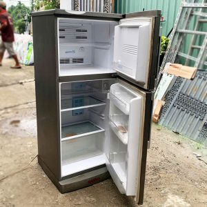 Tủ Lạnh Sanyo 2 Cánh SR-U17JN(SU) Cũ