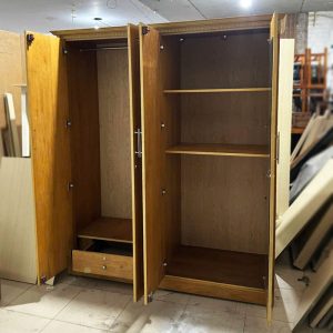 Tủ Quần Áo 1m6 Cũ 4 Cánh Gỗ MDF