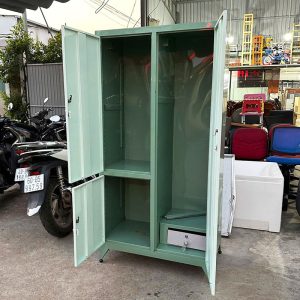 Tủ Sắt 3 Cánh Màu Xanh Mint Kèm Gương Cũ