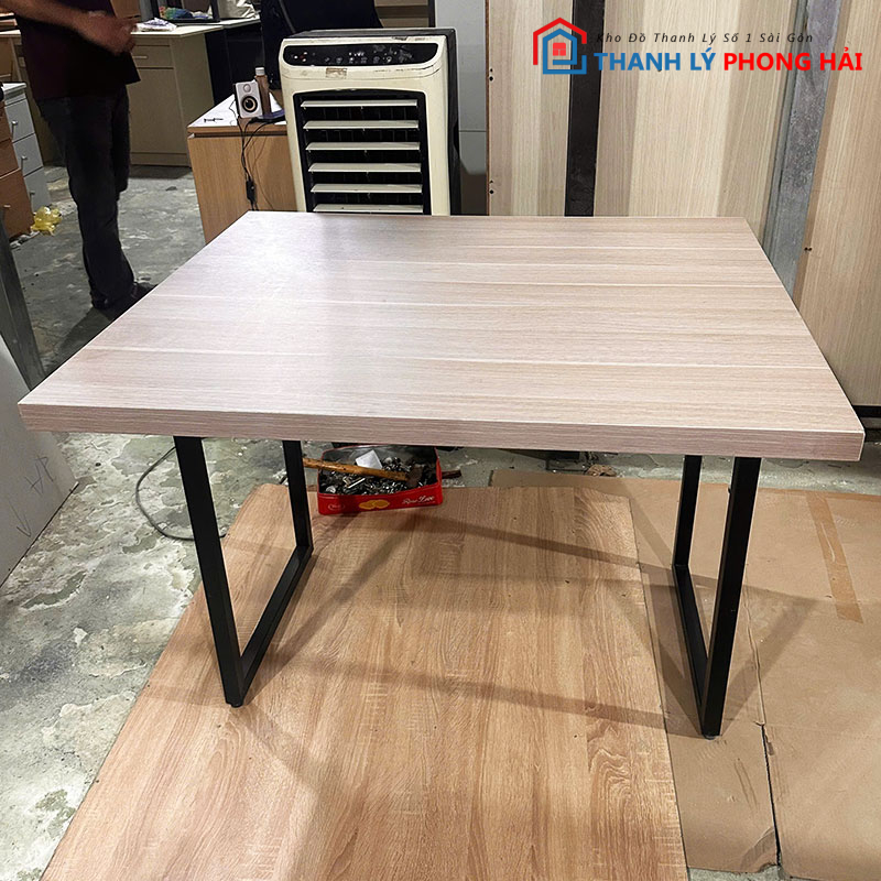 ban-chan-sat-80cm-co-bung-che-cu-3 Bàn Chân Sắt 80cm Có Bửng Che Cũ