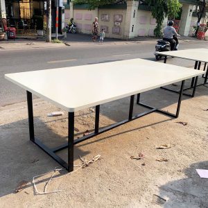 Bàn Họp Chân Sắt 2m46 Mặt Gỗ Cũ