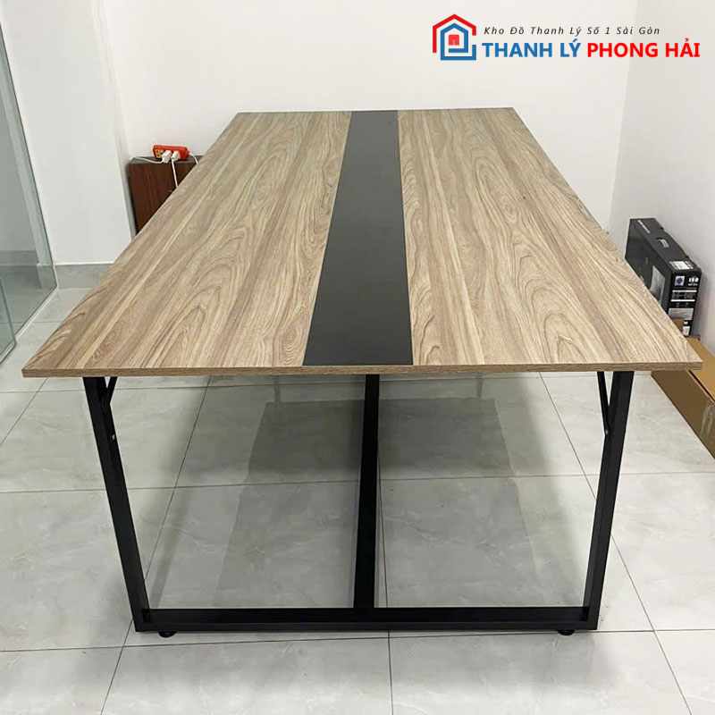 ban-hop-chan-sat-mat-go-2m4-cu-2 Bàn Họp Chân Sắt Mặt Gỗ 2m4 Cũ