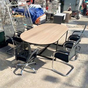 Bàn Họp Chân Sắt Mặt Gỗ Oval 2m4 Cũ