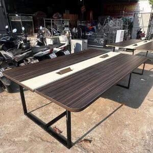 Bàn Họp Có Lỗ Đi Dây 4m8 Cũ