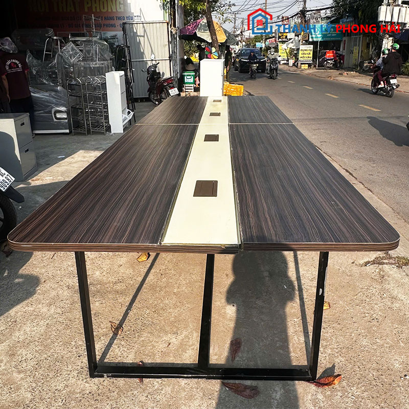 ban-hop-co-lo-di-day-4m8-cu-2 Bàn Họp Có Lỗ Đi Dây 4m8 Cũ