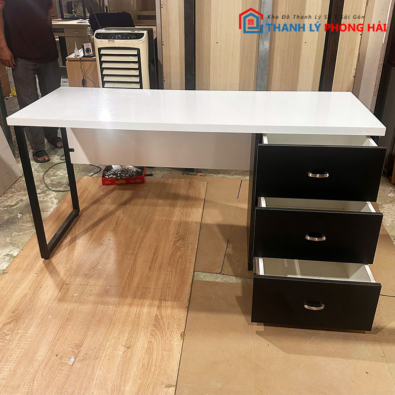 ban-lam-viec-1m6-kem-tu-ho-so-1 Bàn Làm Việc 1m6 Kèm Tủ Hồ Sơ Phối Trắng Đen Cũ