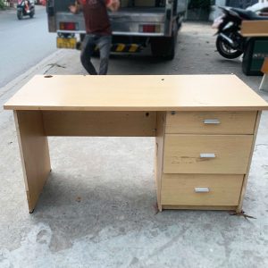 Bàn Làm Việc Có Hộc 1m4 Kèm Tủ Hồ Sơ Cũ