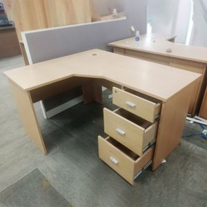 Bàn Làm Việc Góc L 1m4 Cũ