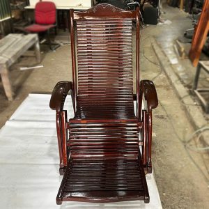 Ghế Lười Gỗ Tự Nhiên Thoải Mái Cũ