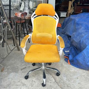 Ghế Xoay Lưng Cao Màu Vàng Cũ