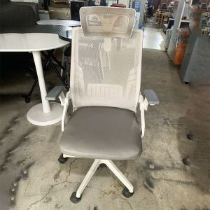 Ghế Xoay Lưng Lưới Xám Có Tựa Đầu Cũ