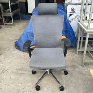 Ghế Xoay Tay Chữ T Màu Xám Cũ