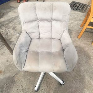 Ghế Xoay Văn Phòng Đệm Nhung Cũ