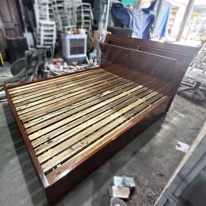 Giường Ngủ Gỗ 1m6 Thiết Kế Đầu Giường Cao Cũ