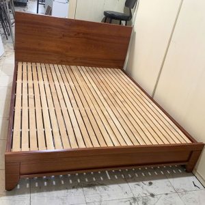 Giường Ngủ Gỗ Công Nghiệp 1m6 Cũ Đầu Giường Cao