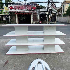 Kệ Trưng Bày 4 Tầng 2 Cột 2m Cũ